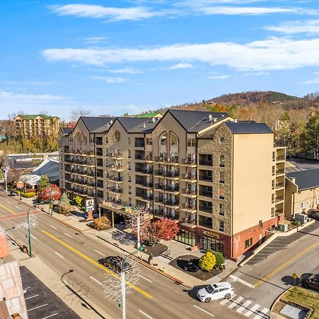 Black Bear Inn & Suites Gatlinburg Bagian luar foto