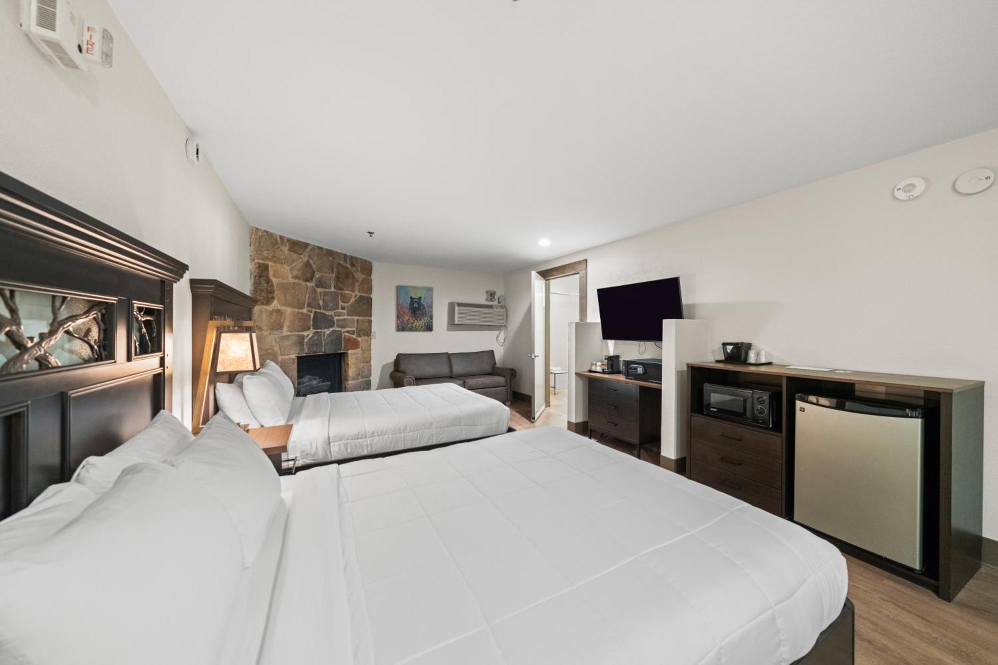 Black Bear Inn & Suites Gatlinburg Bagian luar foto