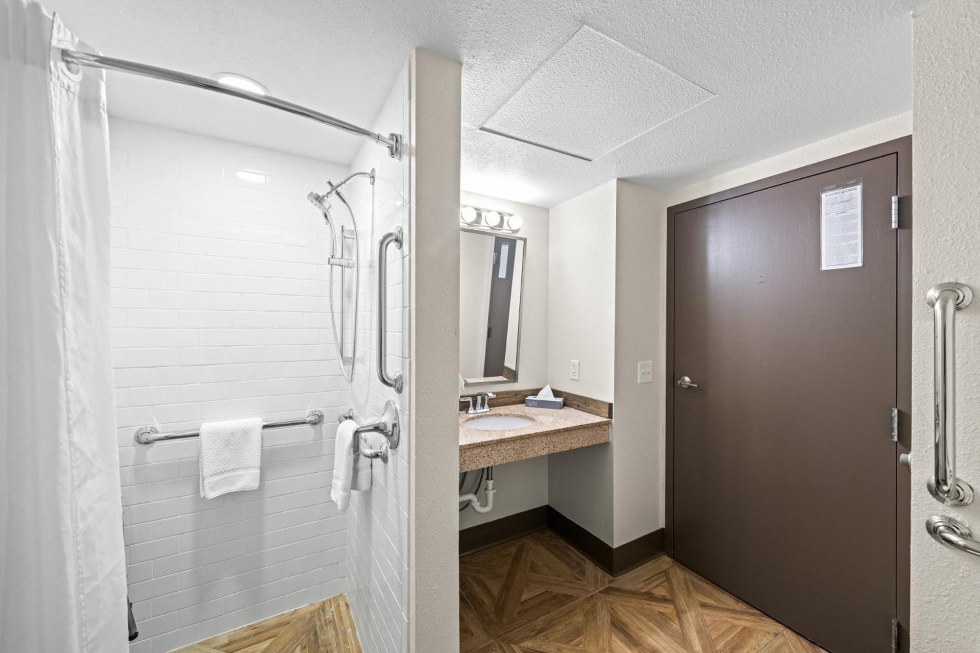 Black Bear Inn & Suites Gatlinburg Bagian luar foto